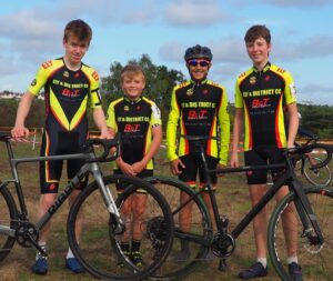 CYCLOCROSS RACING FOR ALL THE AGES